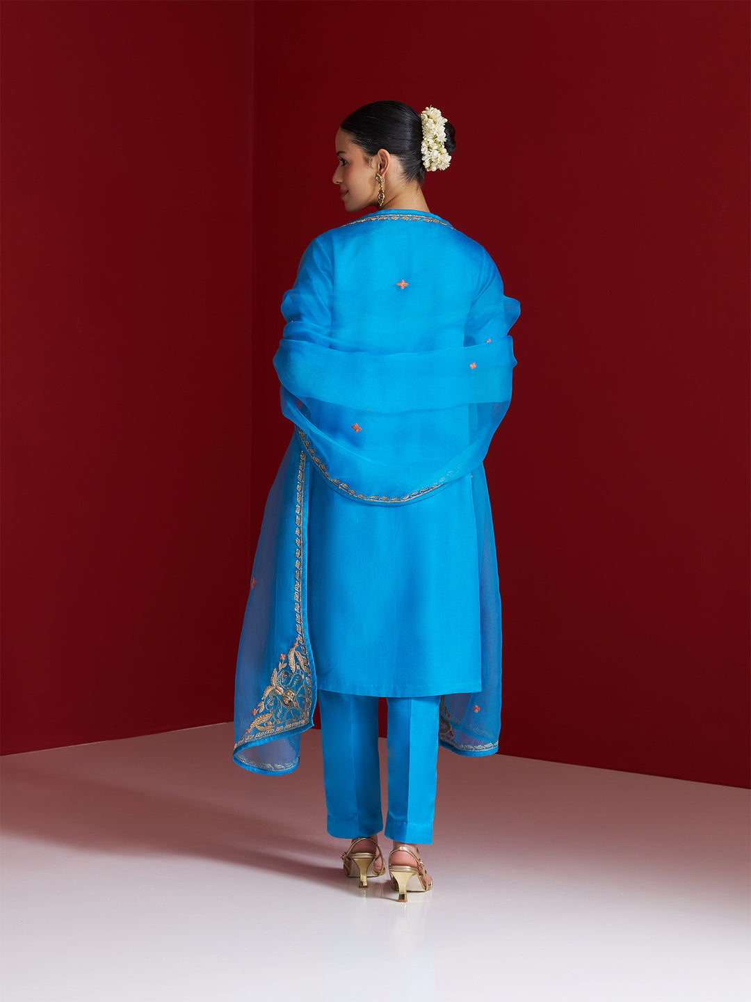 CHARITA (DUPATTA)
