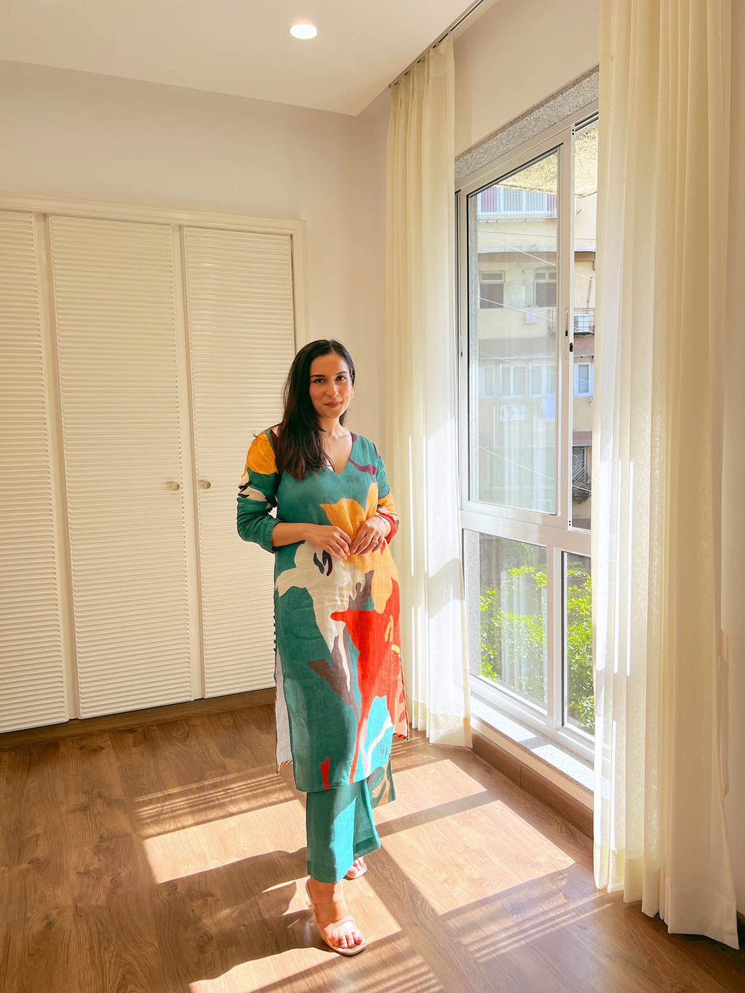 Urmi Daga In Guldasta Kurta & Pant Co-ord