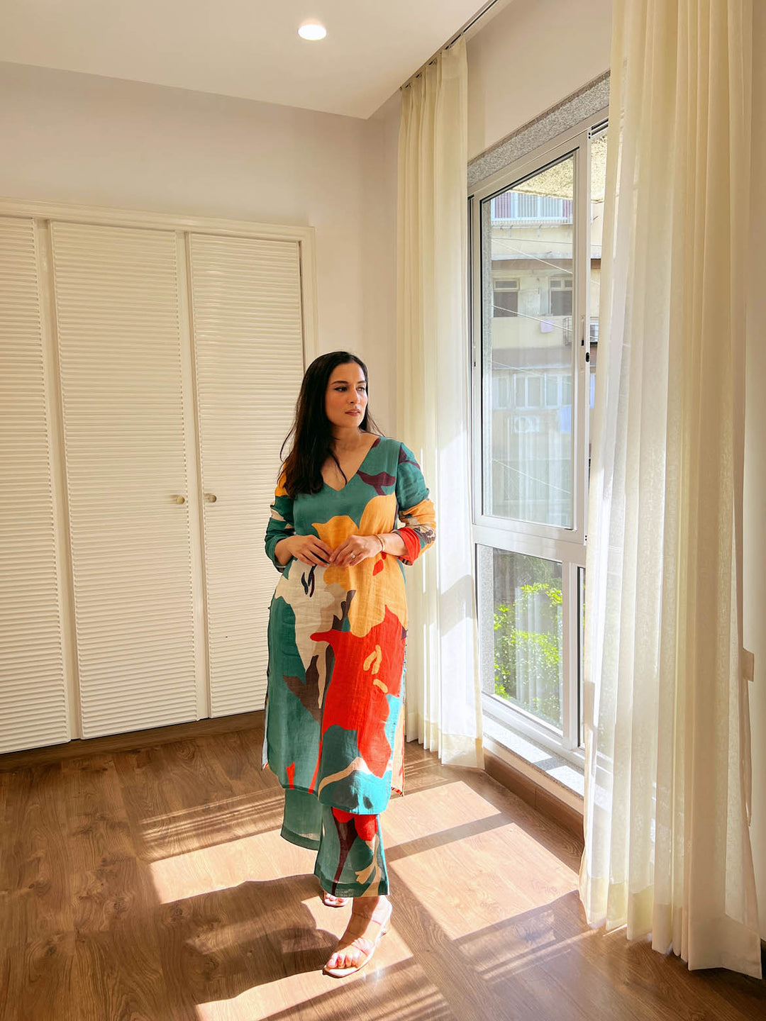 Urmi Daga In Guldasta Kurta & Pant Co-ord