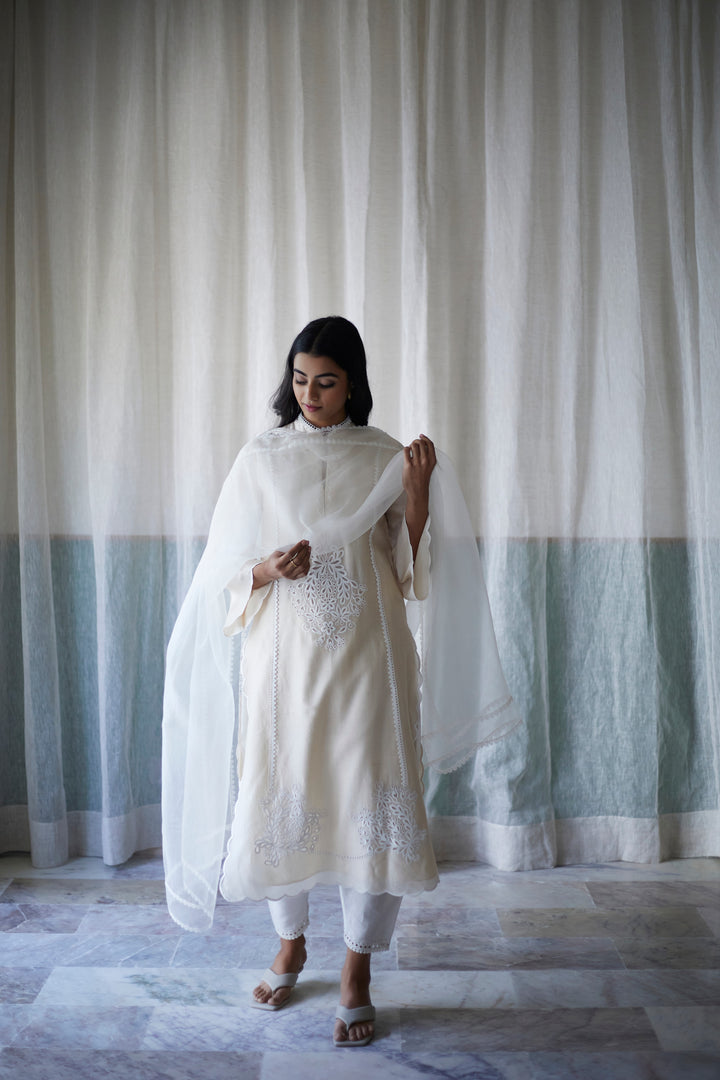 AFRA KURTA SET