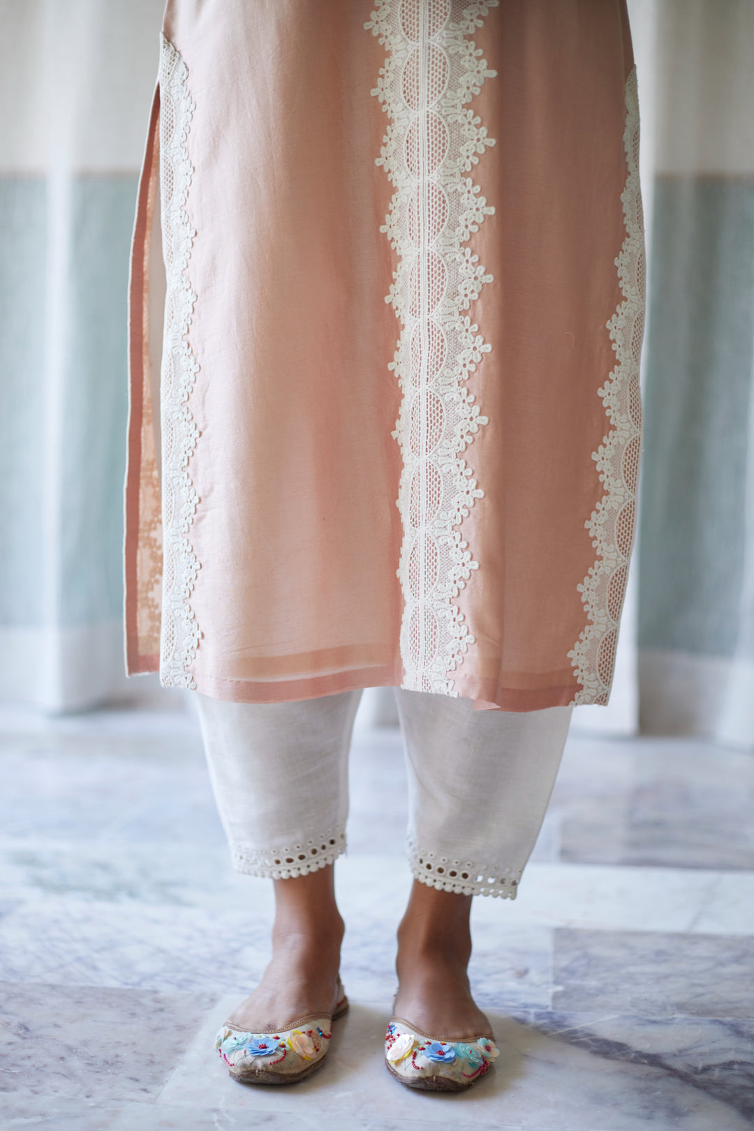 NAAZ KURTA SET