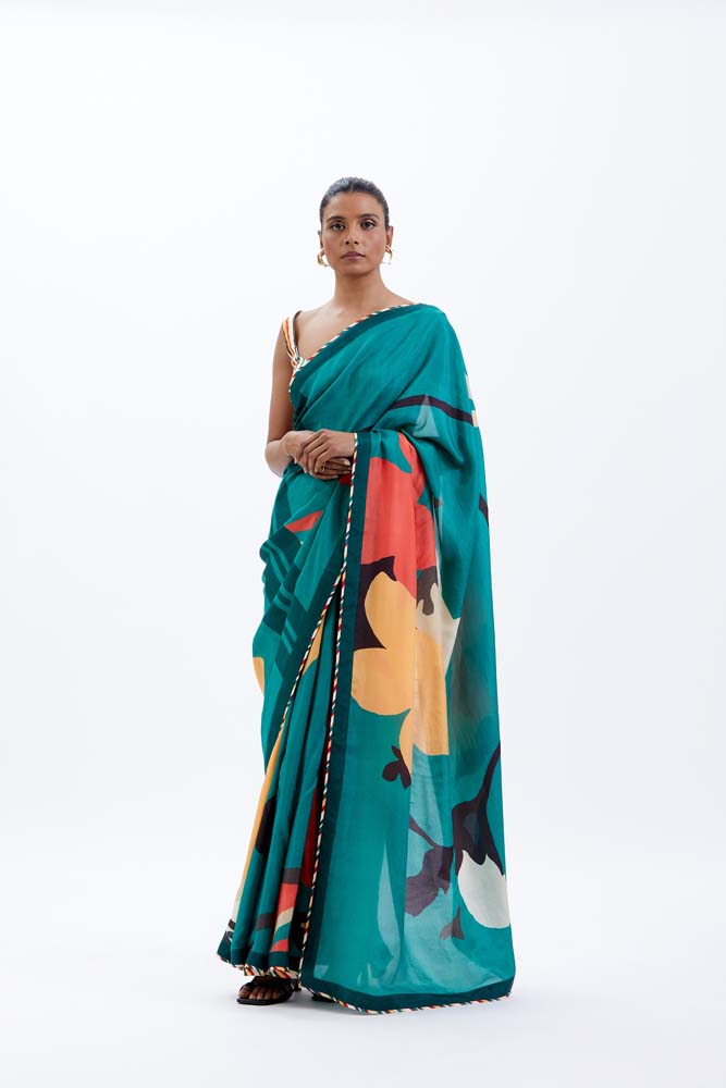 Guldasta Saree